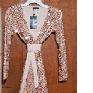 NWT EMPRADA SEQUINED GOWN, SIZE S NEVER WORN